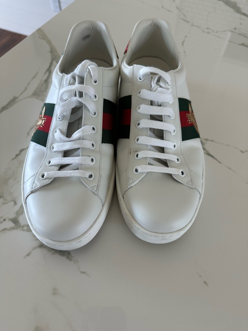 Gucci Ace Embroidered Bee Sneakers - Picture 4 of 9